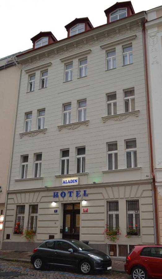 Aladin Praha Hotel Екстериор снимка