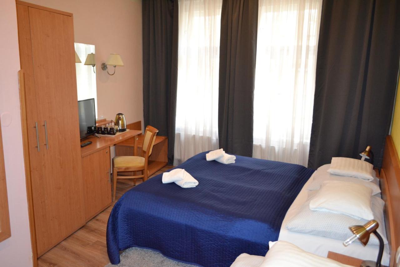Aladin Praha Hotel Екстериор снимка