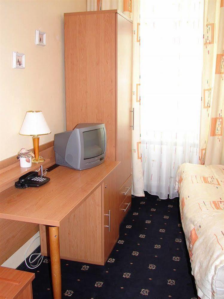Aladin Praha Hotel Екстериор снимка